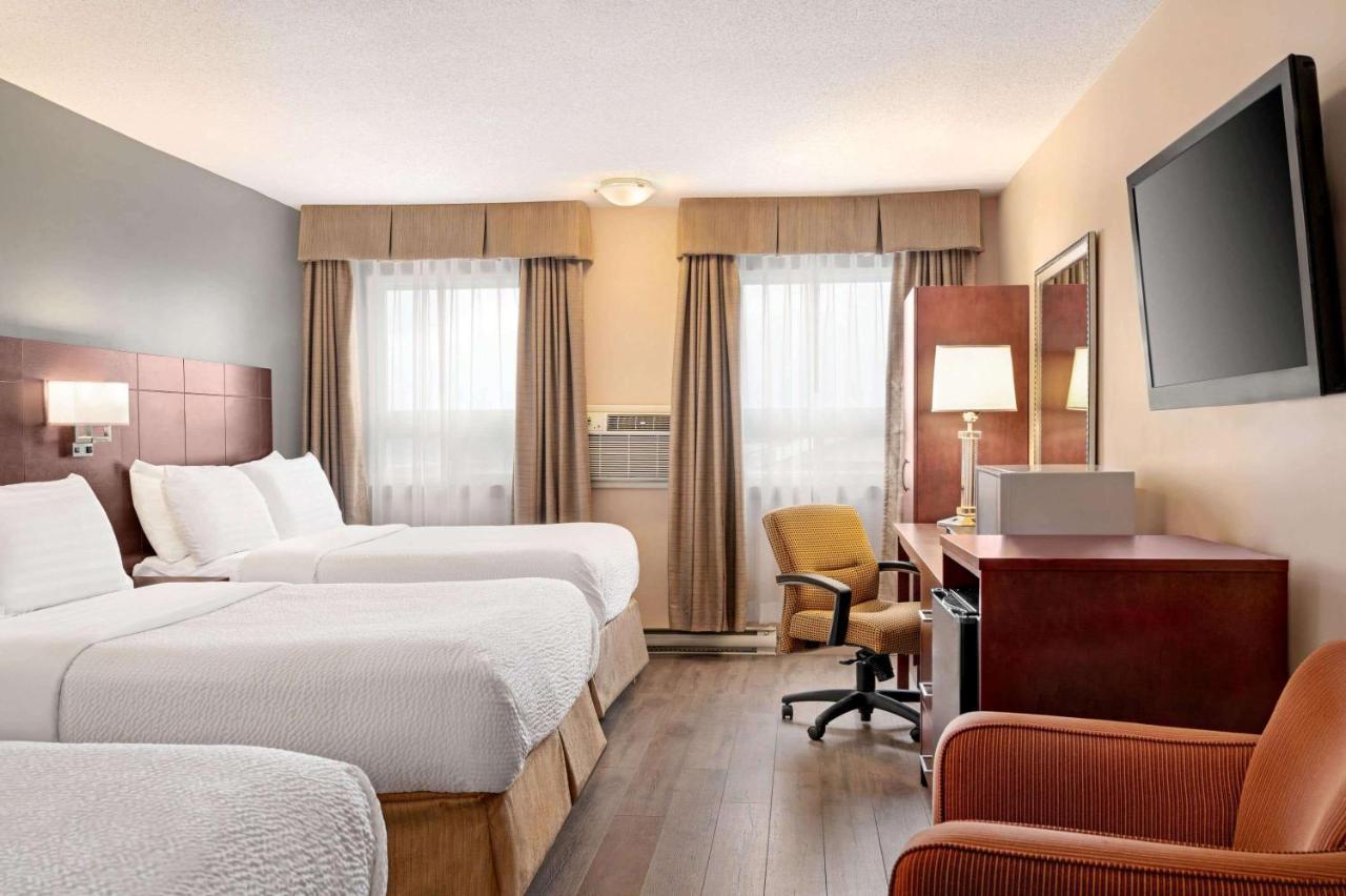 Days Inn By Wyndham Φρεντέρικτον Εξωτερικό φωτογραφία
