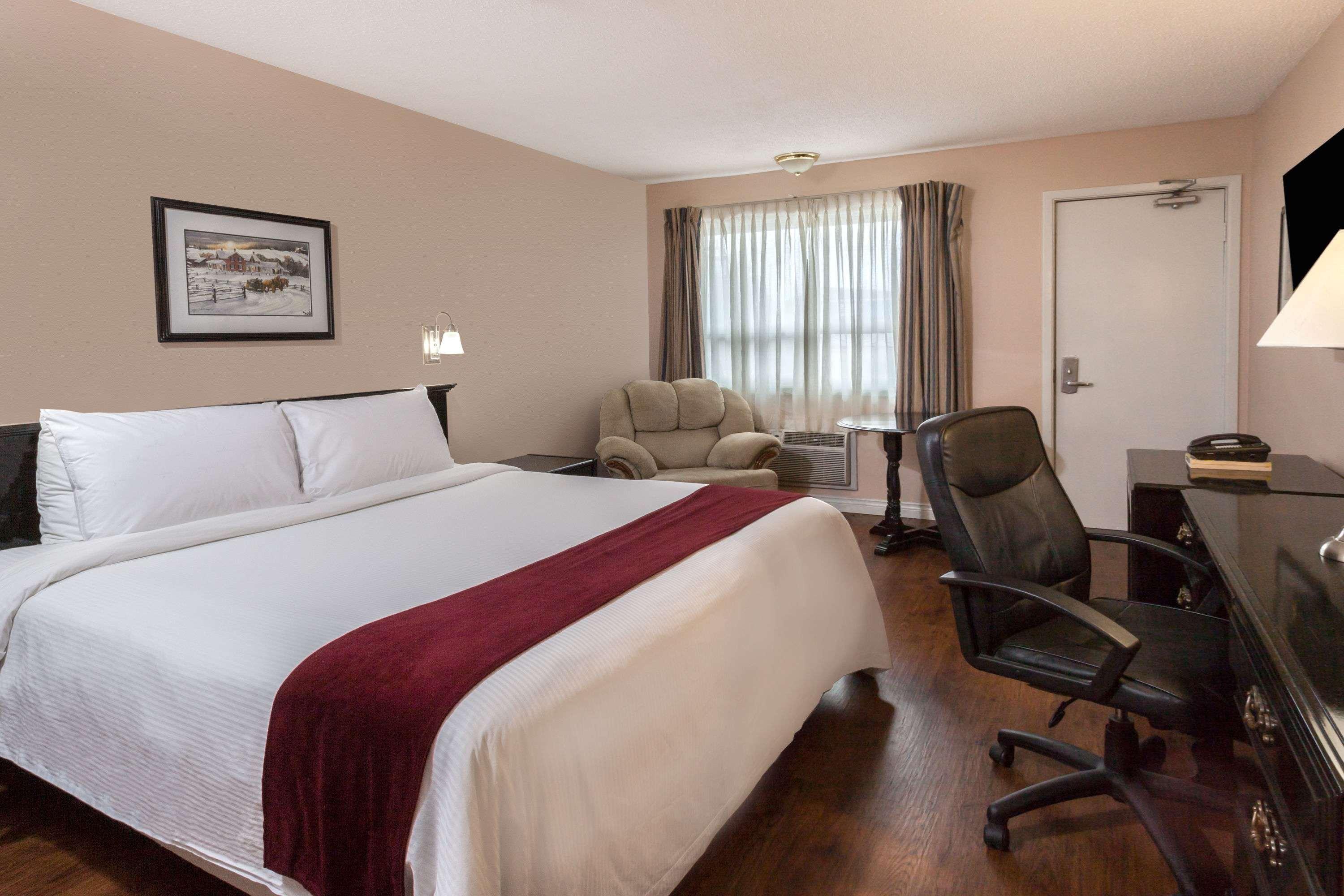 Days Inn By Wyndham Φρεντέρικτον Εξωτερικό φωτογραφία