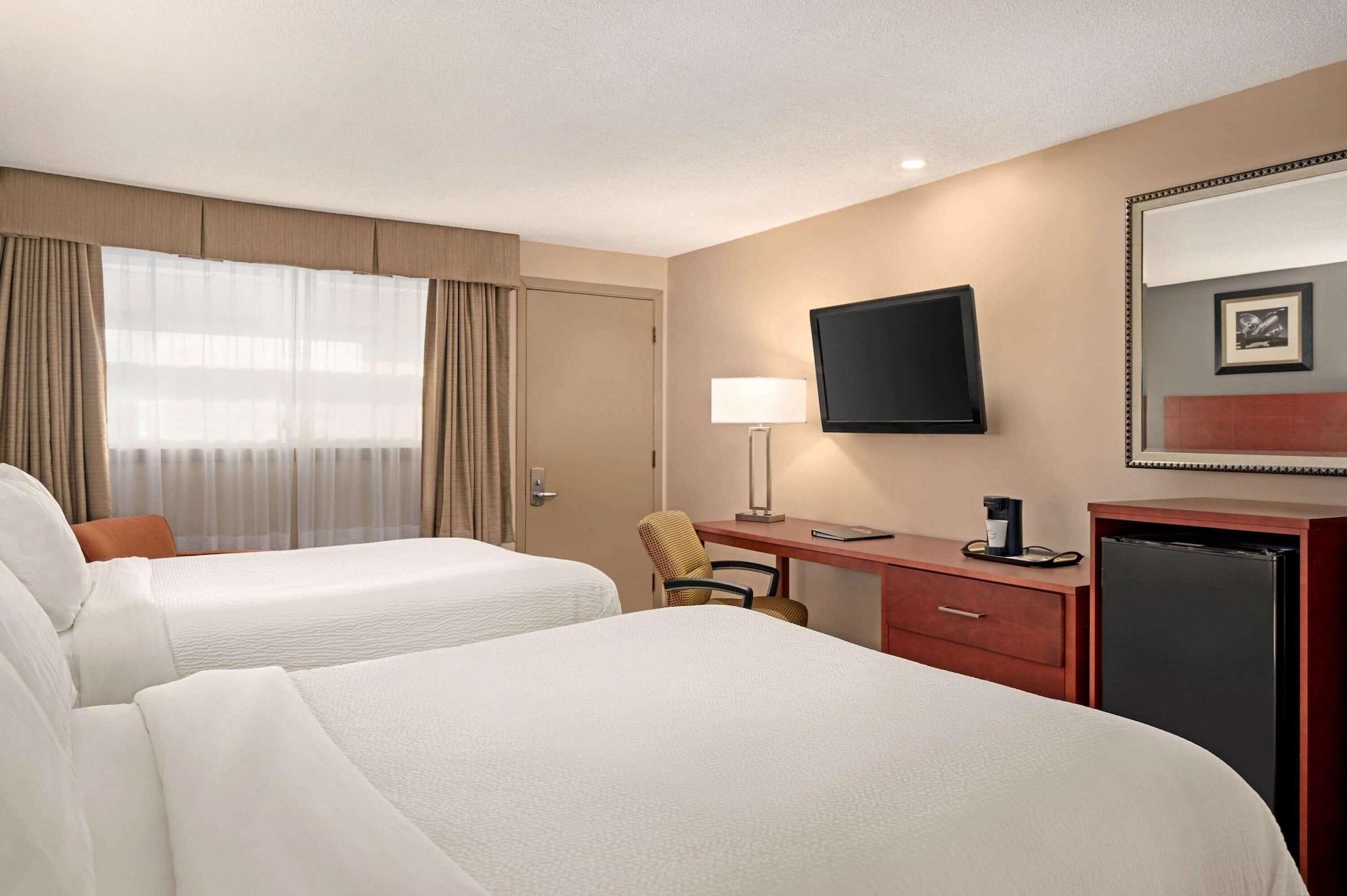 Days Inn By Wyndham Φρεντέρικτον Εξωτερικό φωτογραφία